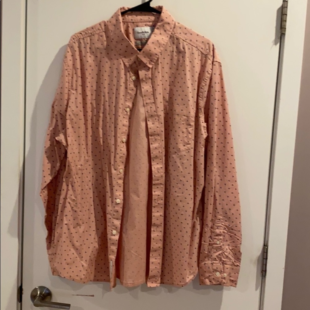 Good fellow & Co button up shirt pink